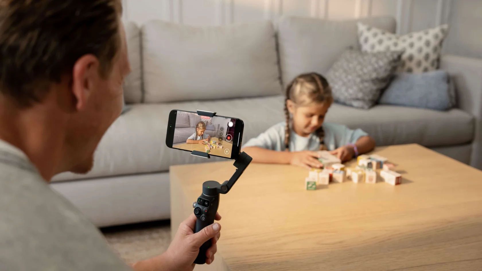 Стабилизатор DJI Osmo Mobile 8 Vlog Combo — фото 1