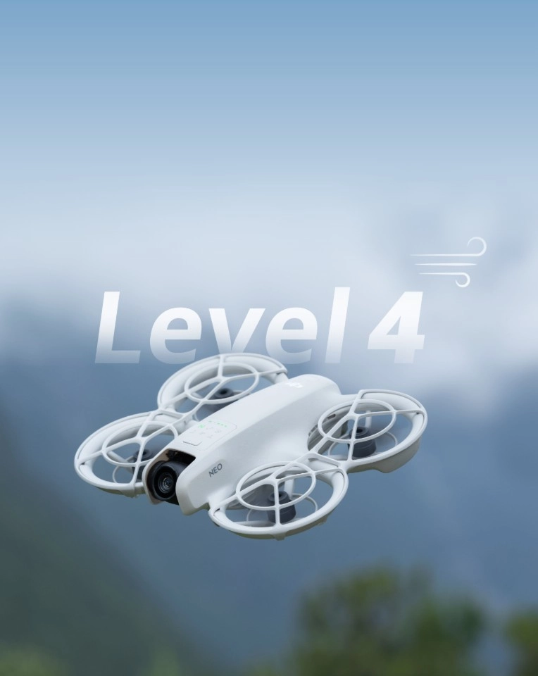 Квадрокоптер DJI Neo Fly More Combo (DJI RC-N3) — фото 13