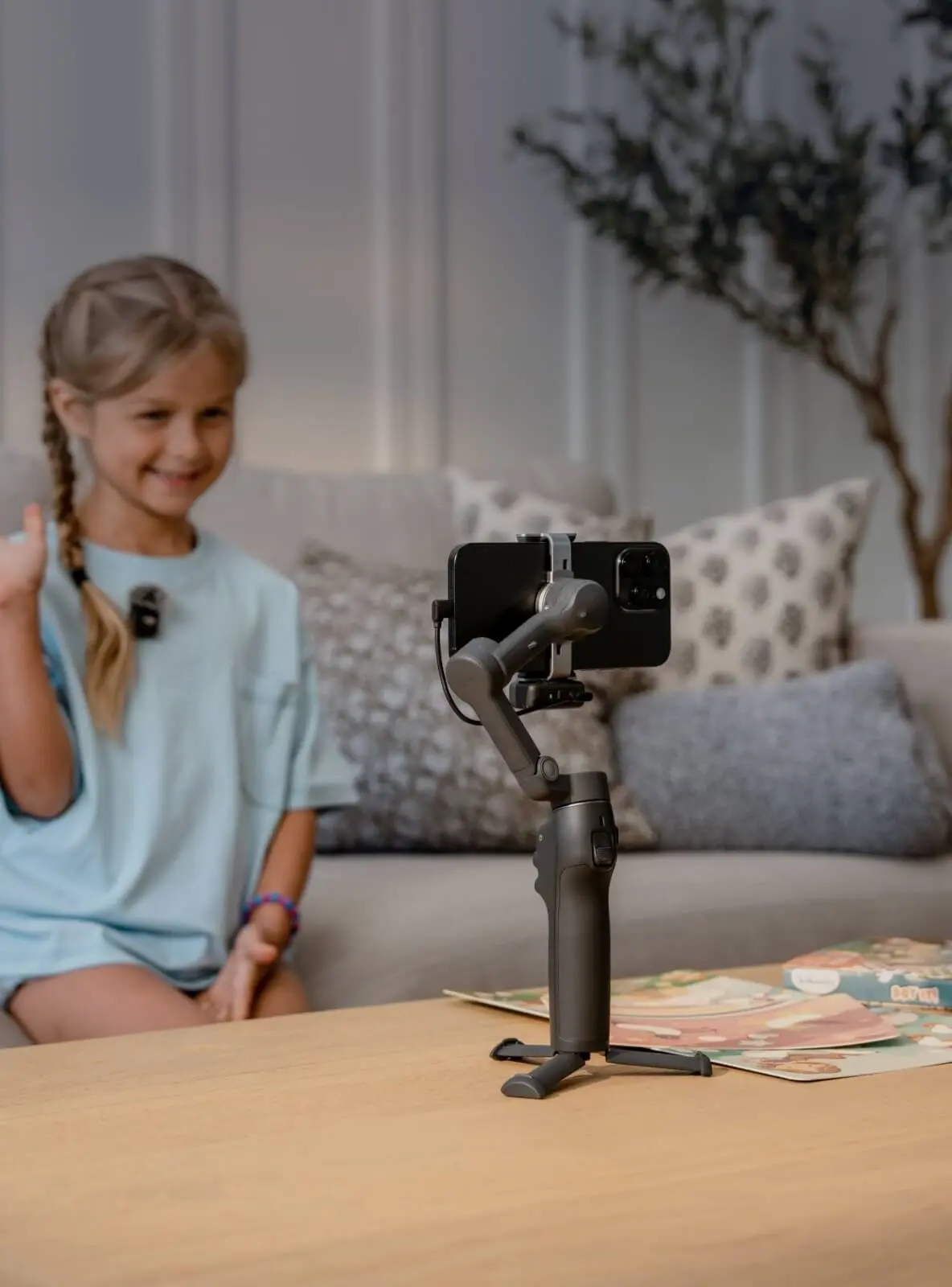 Стабилизатор DJI Osmo Mobile 8 Vlog Combo — фото 3
