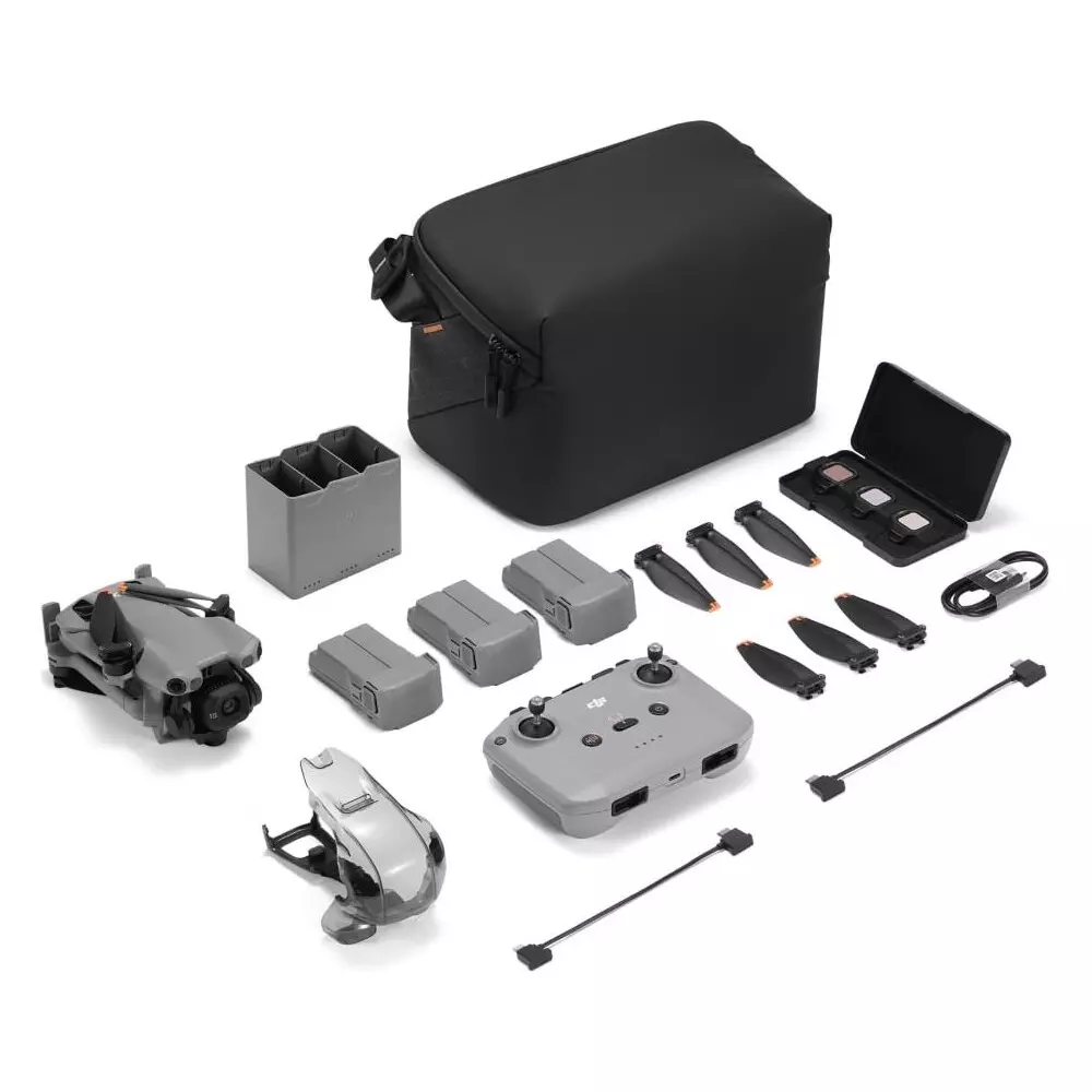 DJI Mini 5 Pro Fly More Combo (DJI RC-N3)
